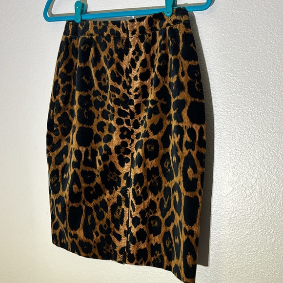 TALBOTS BLACK LABEL ANIMAL PRINT VELVET MIDI SKIRT BOHO HIP MOD TIMELESS SEXY 6 - Picture 2 of 6
